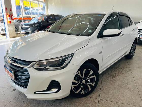 CHEVROLET ONIX 1.0 TURBO FLEX PREMIER AUTOMÁTICO CHEVROLET ONIX 1.0 TURBO FLEX PREMIER AUTOMÁTICO